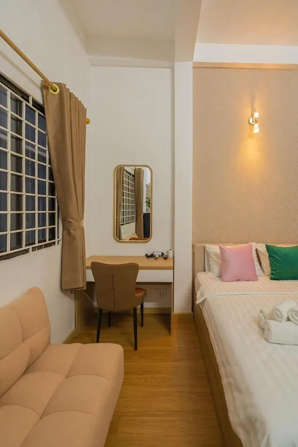 Kansas Hotel & Apartment - Notre Dame Ho-Chi-Minh-Stadt